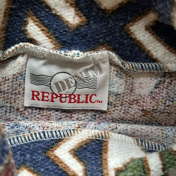 Vintage Denim Republic Native American Inspired Pullover - Picture 3 of 4